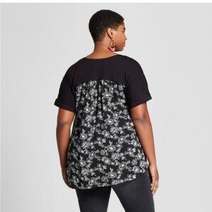 Ava & Viv Black Women's Top floral print back 1X plus size
